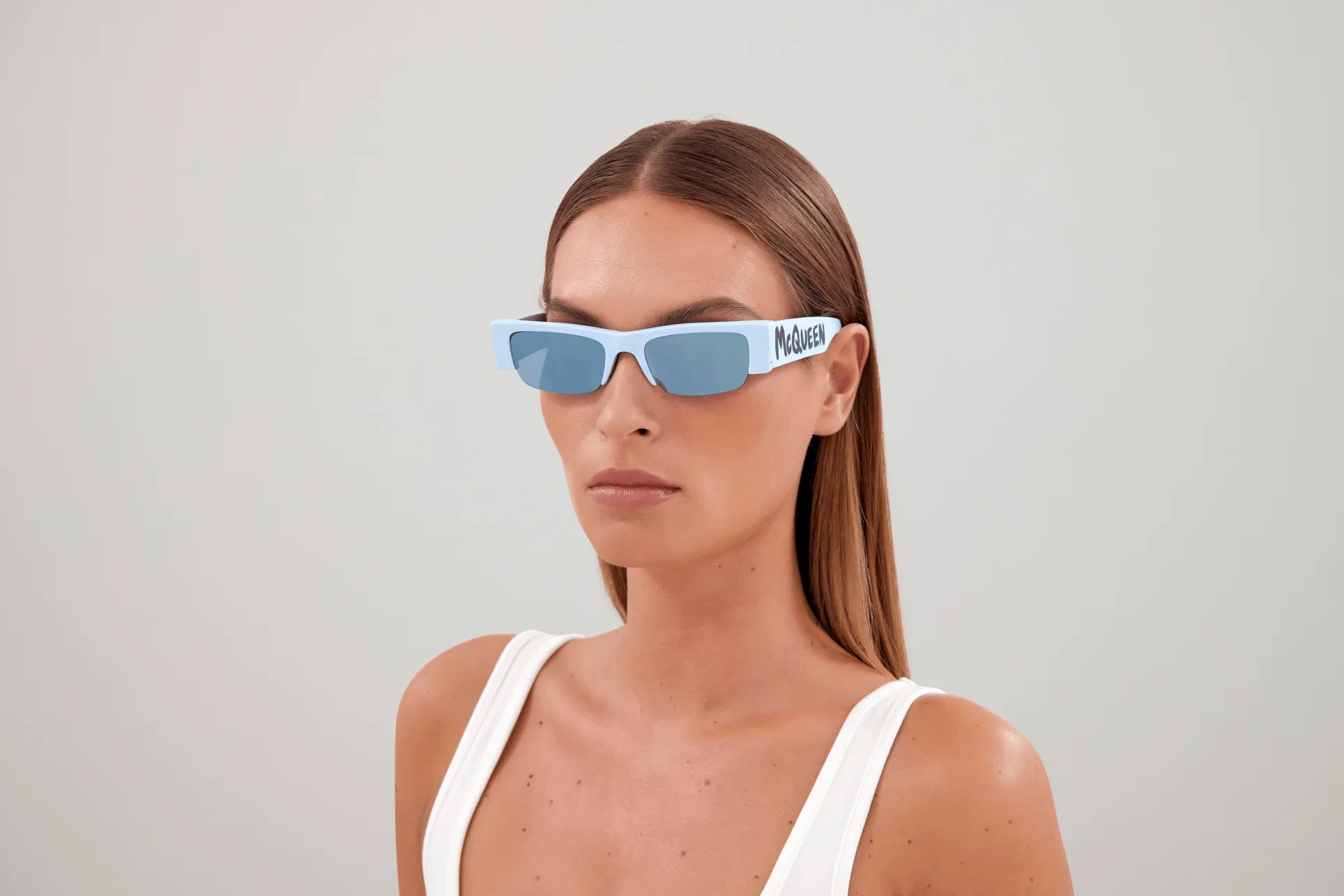 Alexander McQueen AM0404S