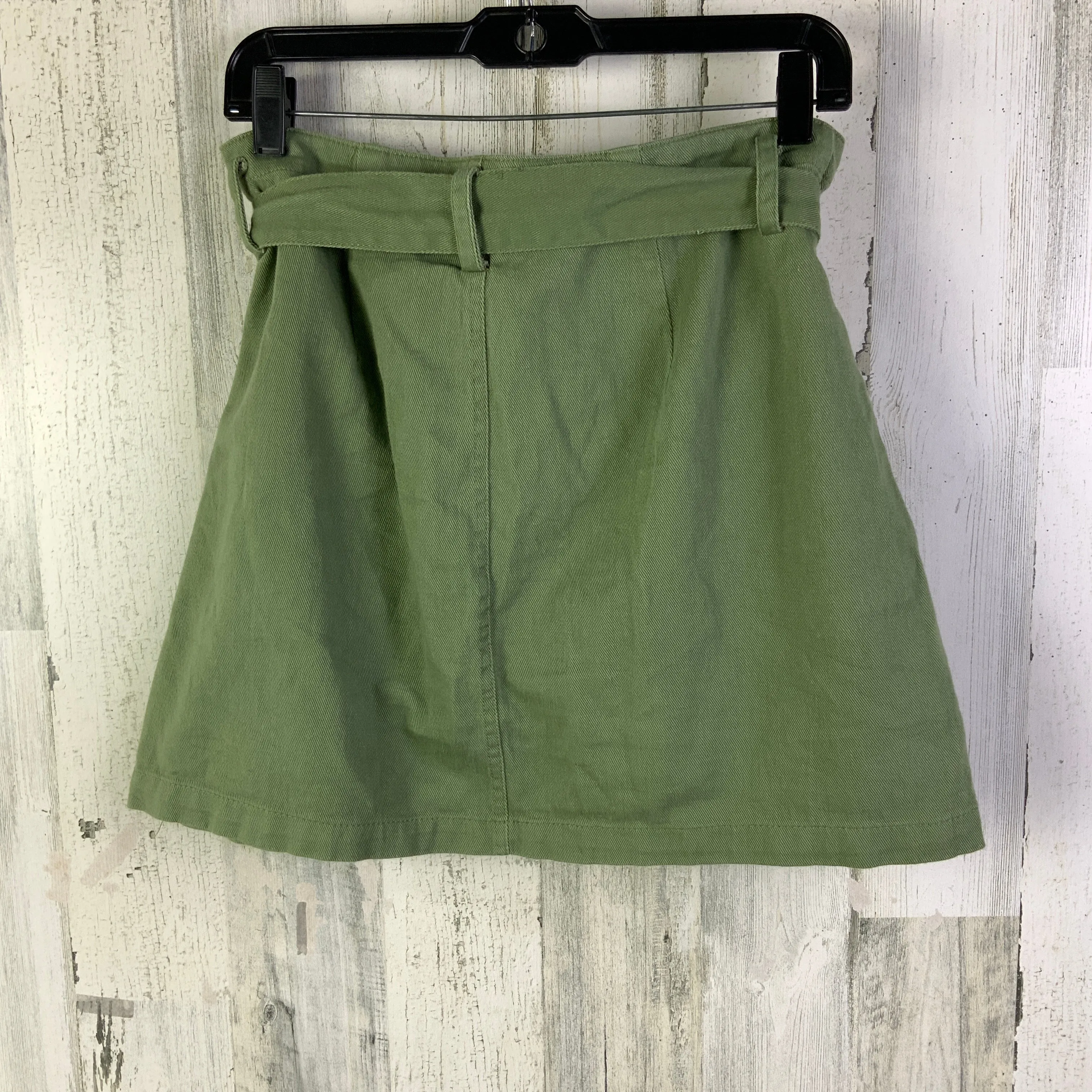Skirt Mini & Short By Harper In Green, Size: 8